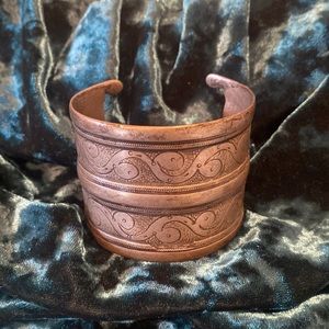 Vintage silver cuff